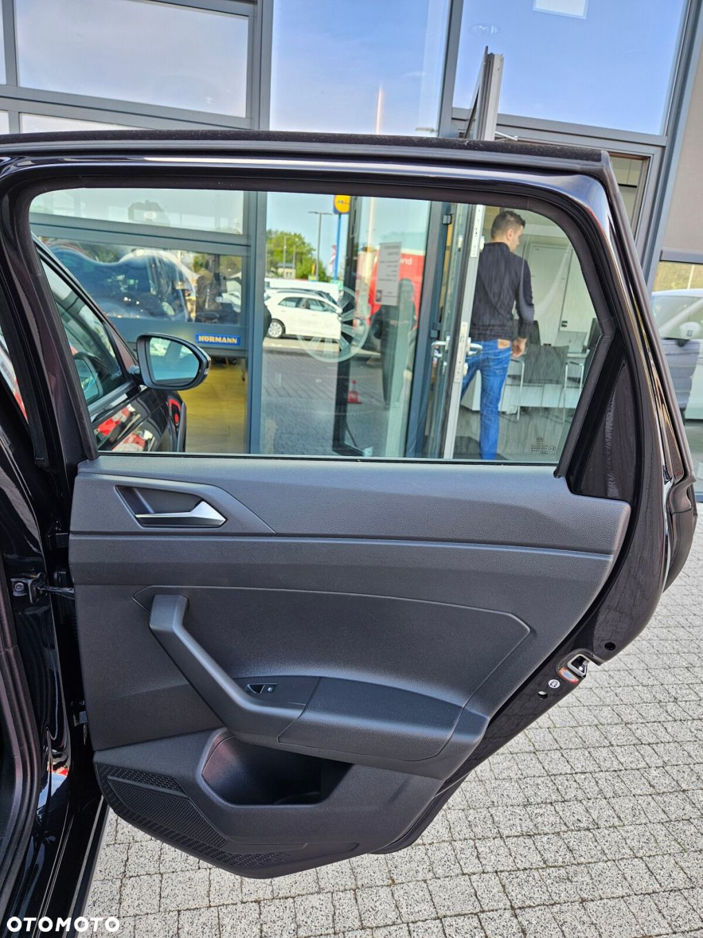 Volkswagen Taigo - 27