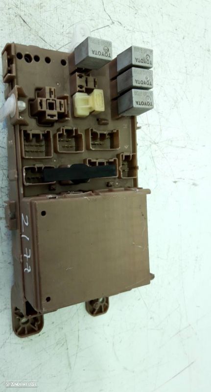 Caixa Fusiveis Toyota Corolla (_E12_) - 2