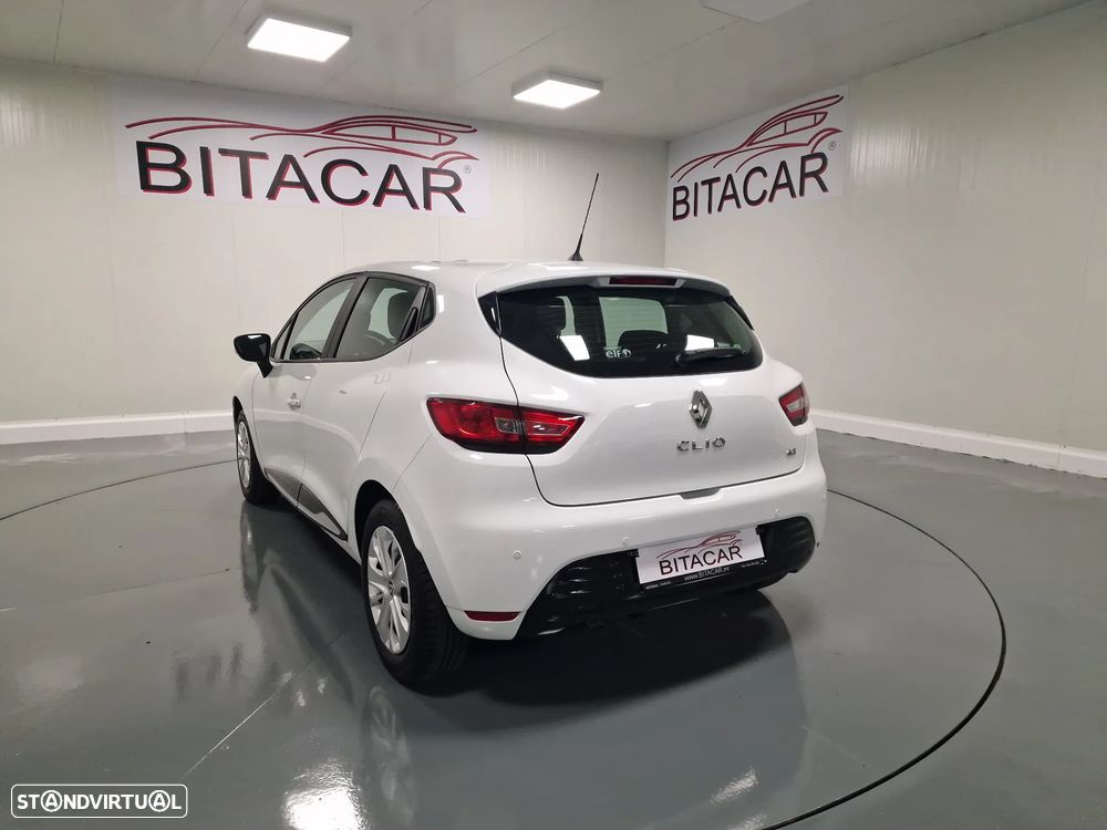 Renault Clio 1.5 dCi Zen - 17