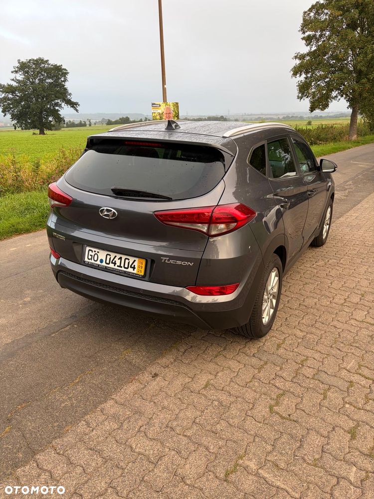 Hyundai Tucson 1.7 CRDI BlueDrive Design 2WD DCT - 10