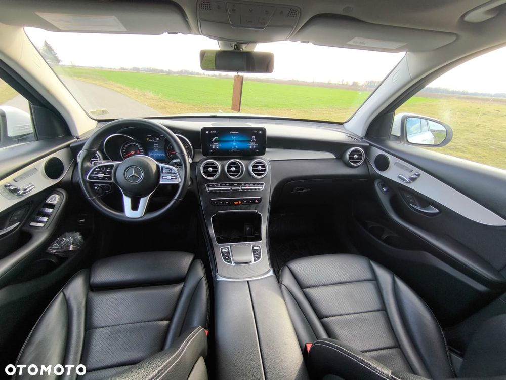 Mercedes-Benz GLC 300 4Matic 9G-TRONIC - 17