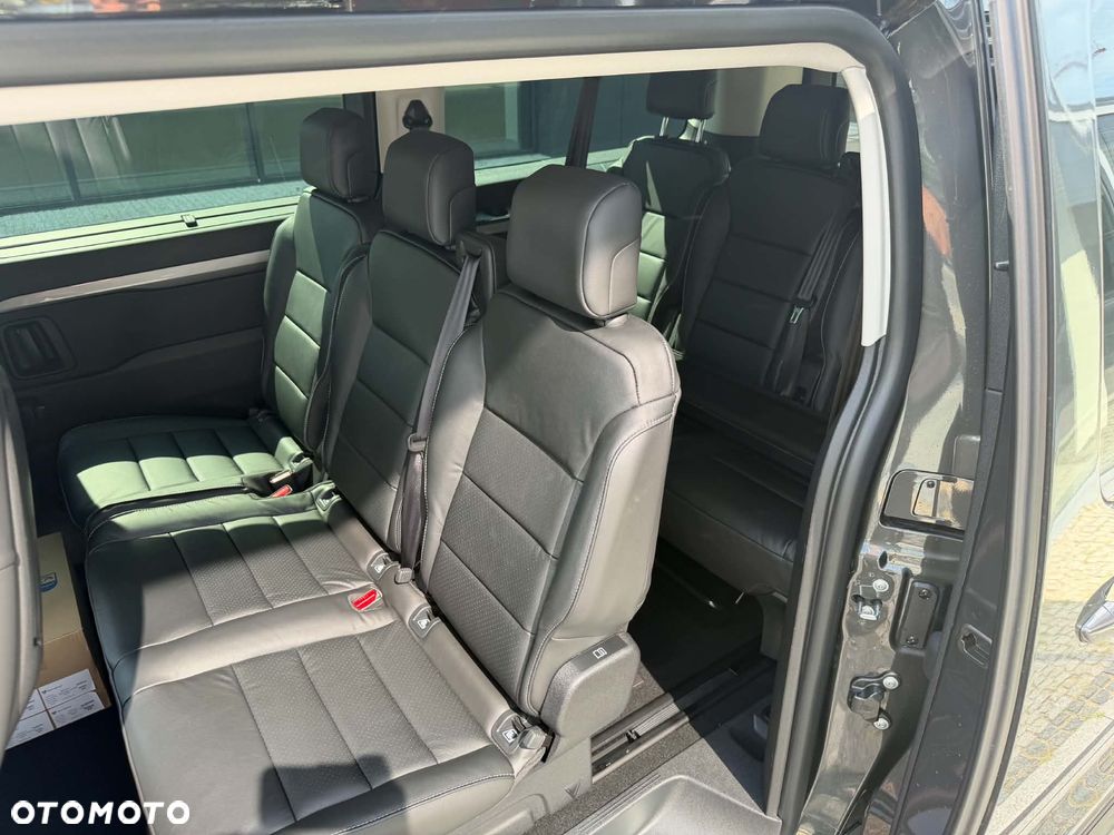 Citroën SpaceTourer 2.2 BlueHDi XL Max EAT8 - 8