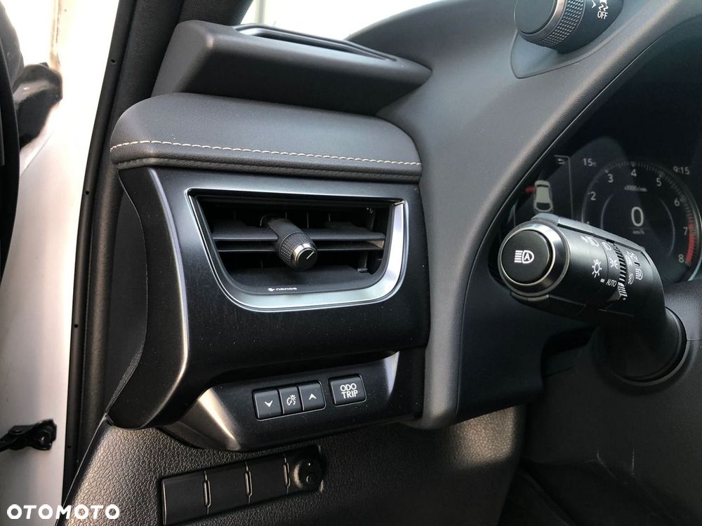 Lexus UX 200 Optimum 2WD - 28