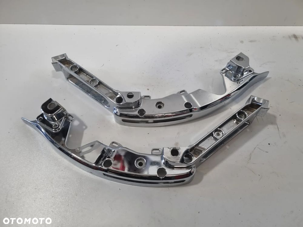 Harley Touring Street Road Electra Glide mocowanie kufrów stelaż szable