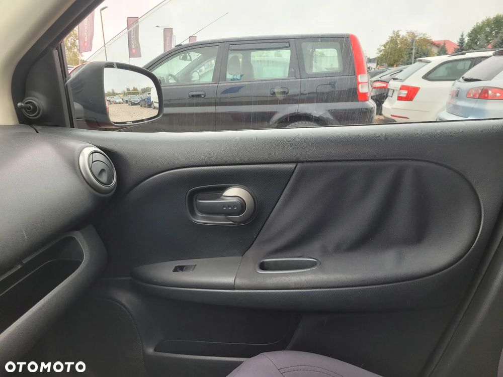 Nissan Note - 11