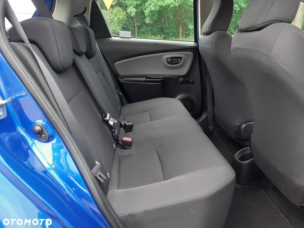 Toyota Yaris - 18