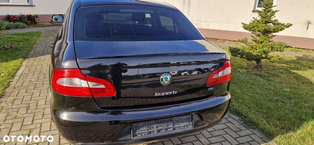 Skoda Superb 1.8 TSI Comfort - 4
