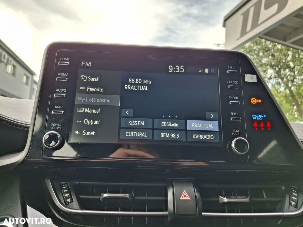 Toyota C-HR 1.8 HSD 122 CP 4x2 CVT Core - 17