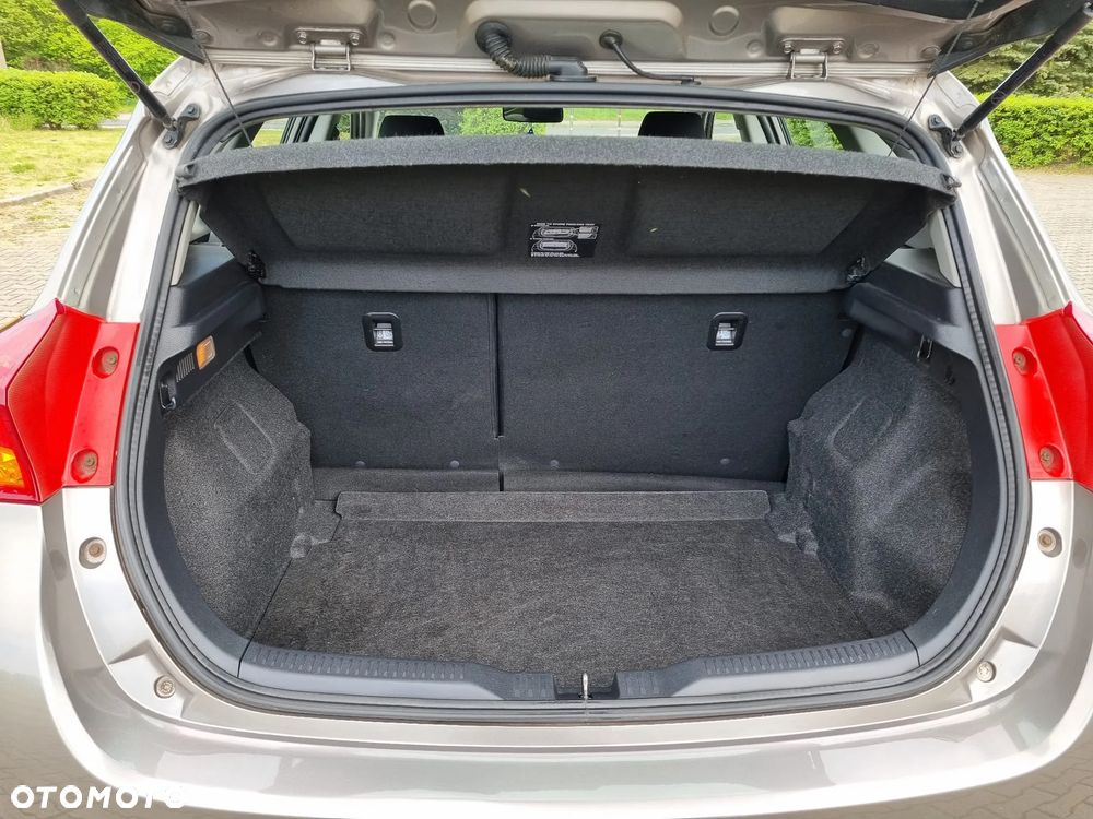 Toyota Auris 1.33 VVT-i Active - 27