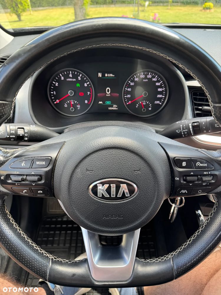 Kia Stonic 1.0 T-GDI L - 16
