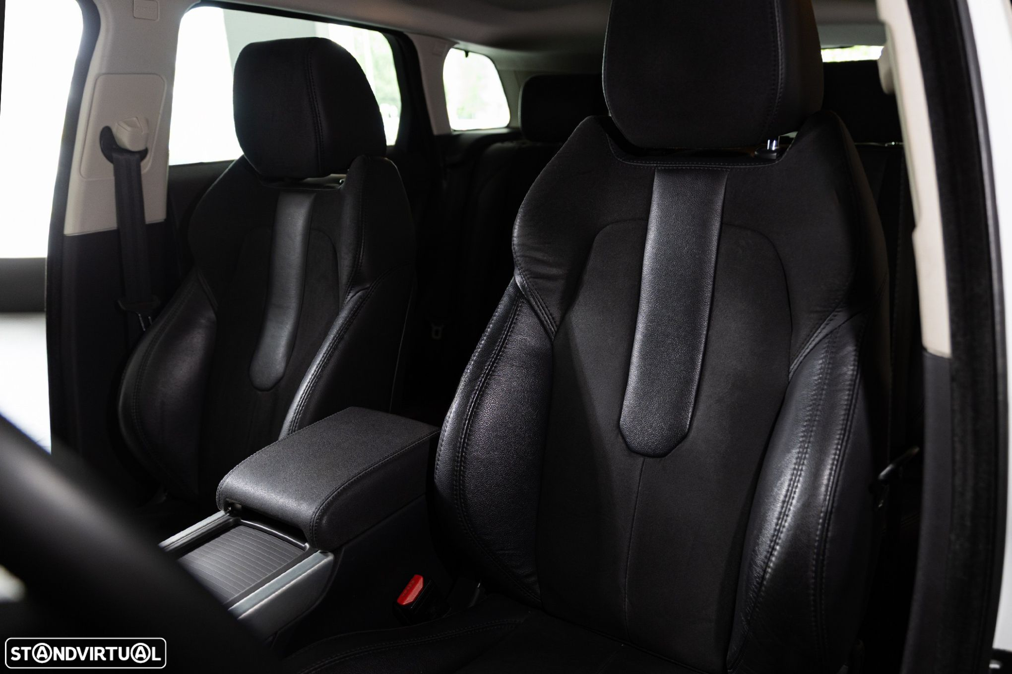 Land Rover Range Rover Evoque 2.2 eD4 Pure - 19