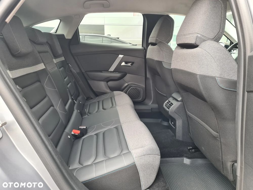 Citroën C4 1.2 PureTech Shine S&S - 15