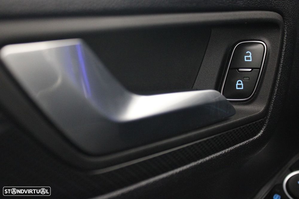 Ford Kuga 1.5 EcoBoost ST-Line - 32