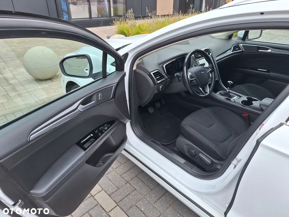 Ford Mondeo 2.0 EcoBlue Titanium - 15