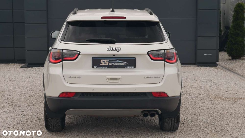 Jeep Compass - 7