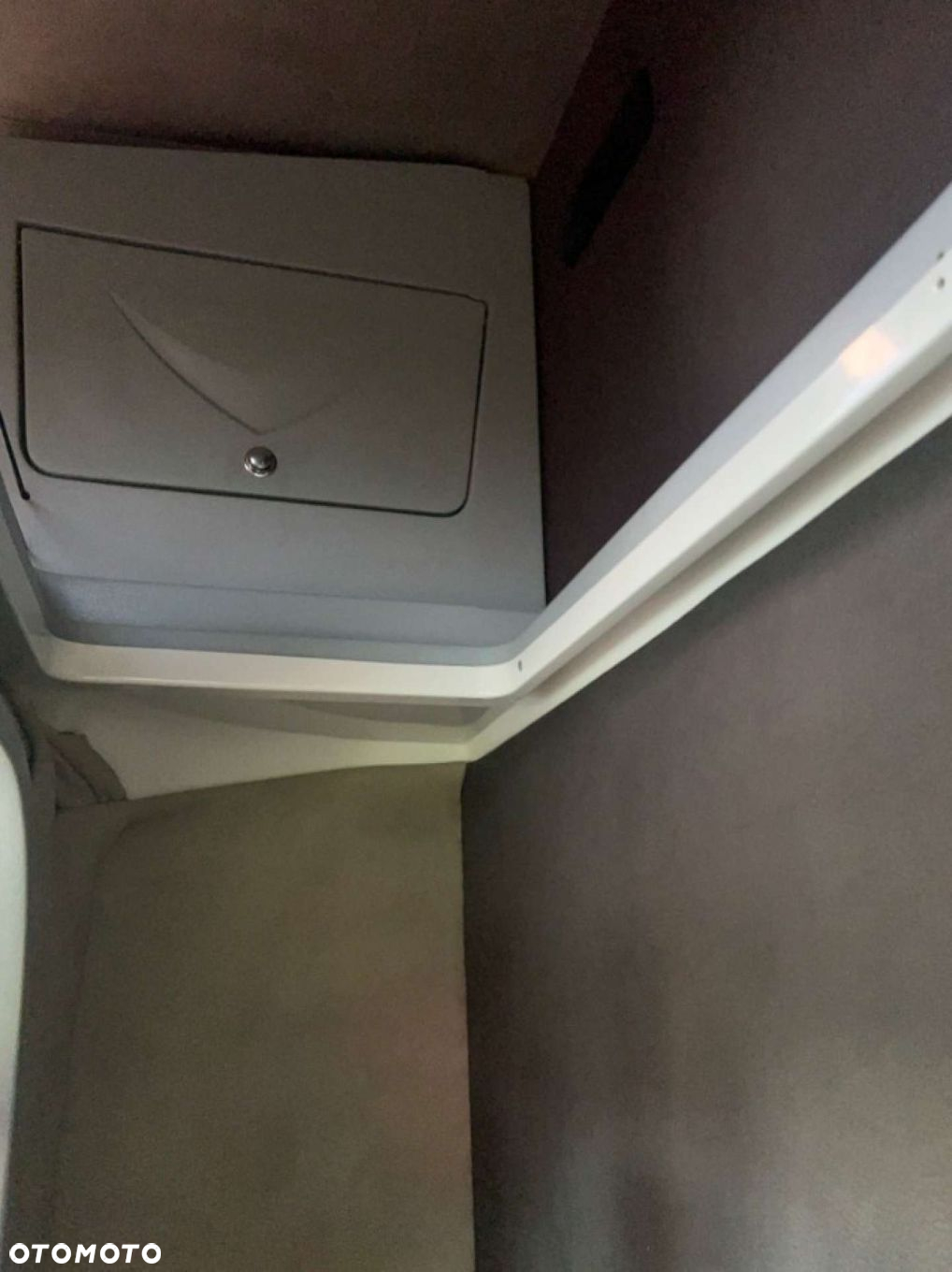 Renault Master 10 europalet - 33