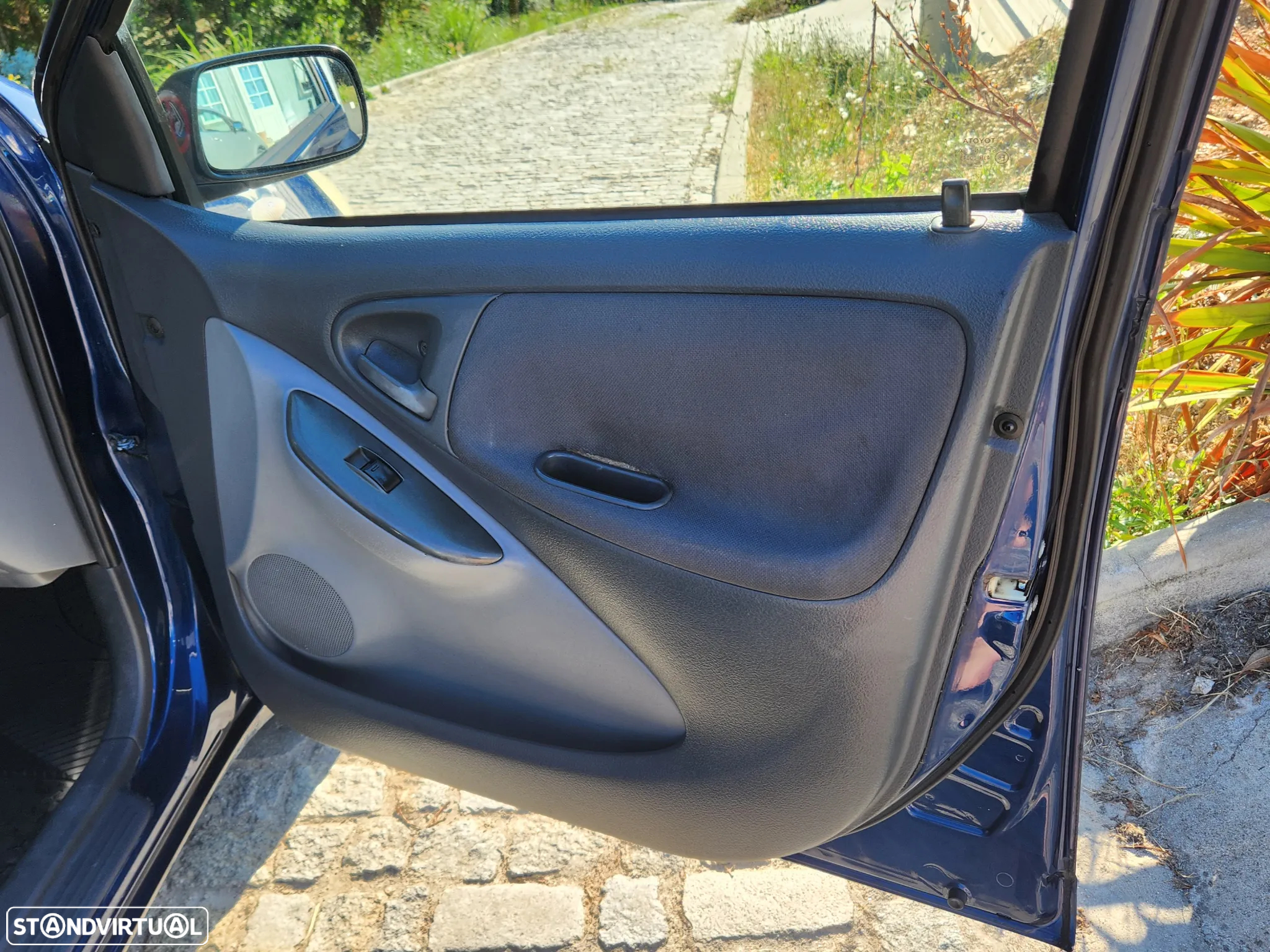 Toyota Yaris 1.0 Luna ABS - 13