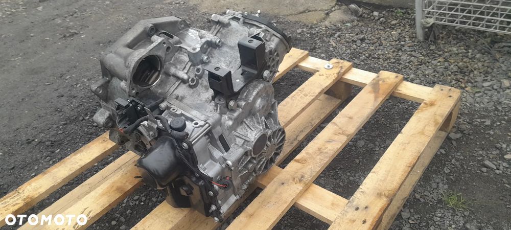 SEAT IBIZA FR IV 1.4 TSI SKRZYNIA BIEGÓW AUTOMAT DSG - 4