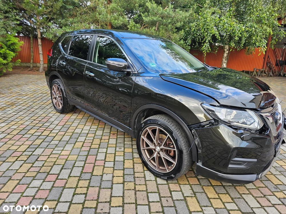Nissan X-Trail 1.3 DIG-T Visia - 1