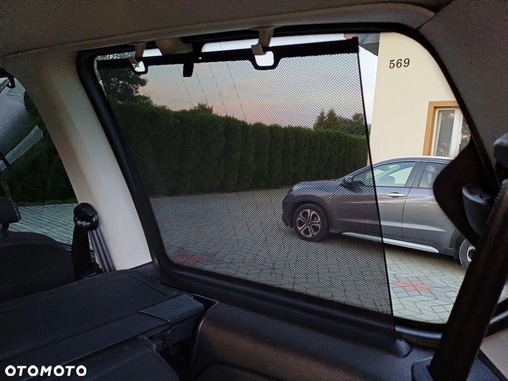 Ford Galaxy 2.0 TDCi Platinium X (Ghia) - 26