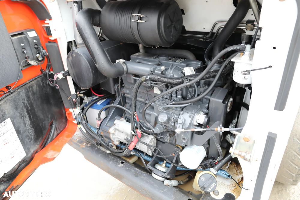 Bobcat S450 - 12