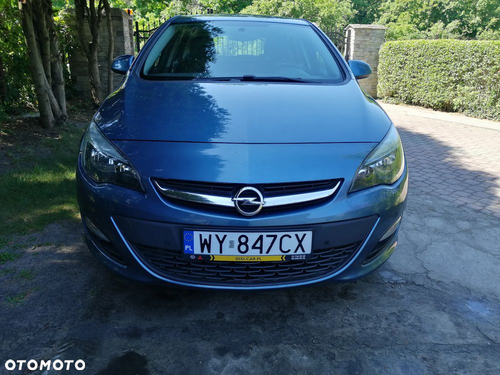 Opel Astra 1.4 Turbo - 4
