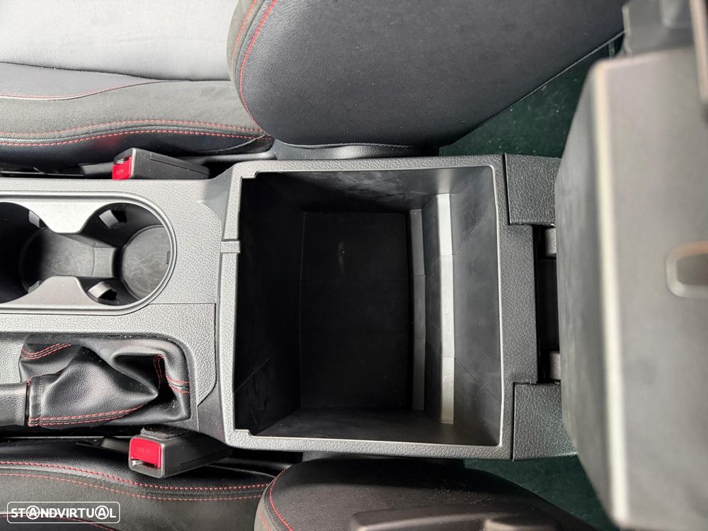 Ford Ranger STORMTRACK 4WD - 46