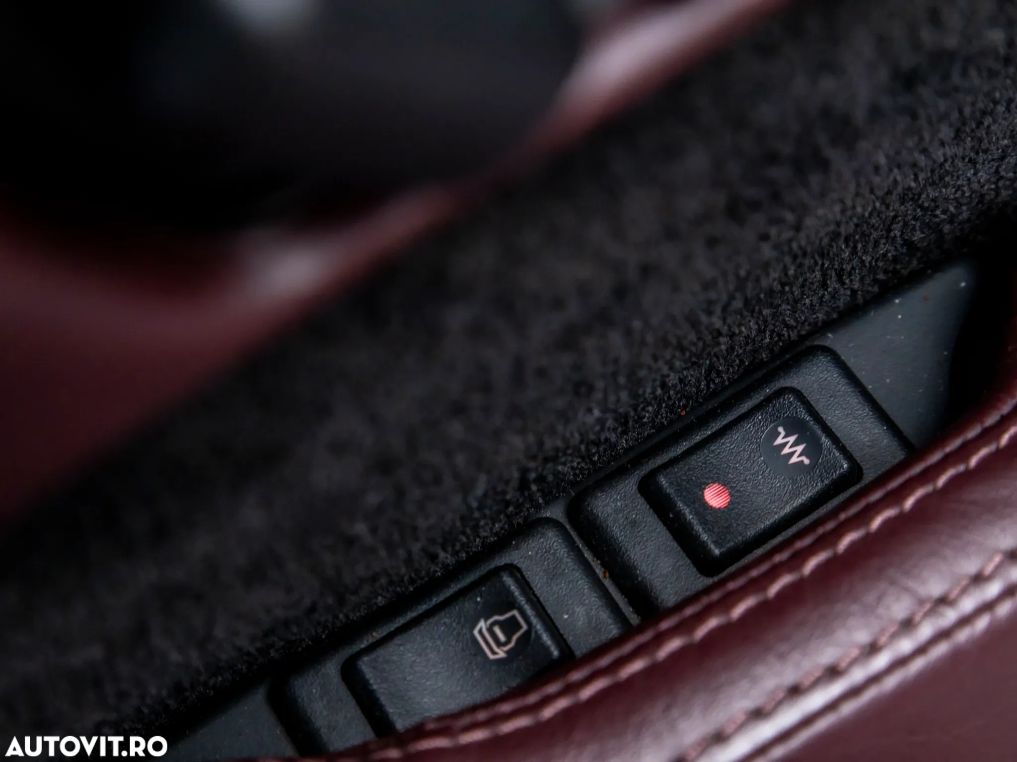 Aston Martin DB9 Coupe Touchtronic - 26