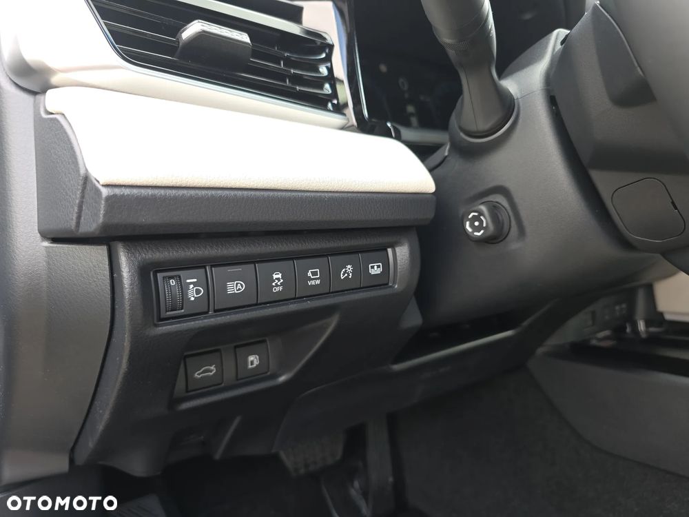 Toyota Camry 2.5 Hybrid Dynamic Force Executive e-CVT - 35