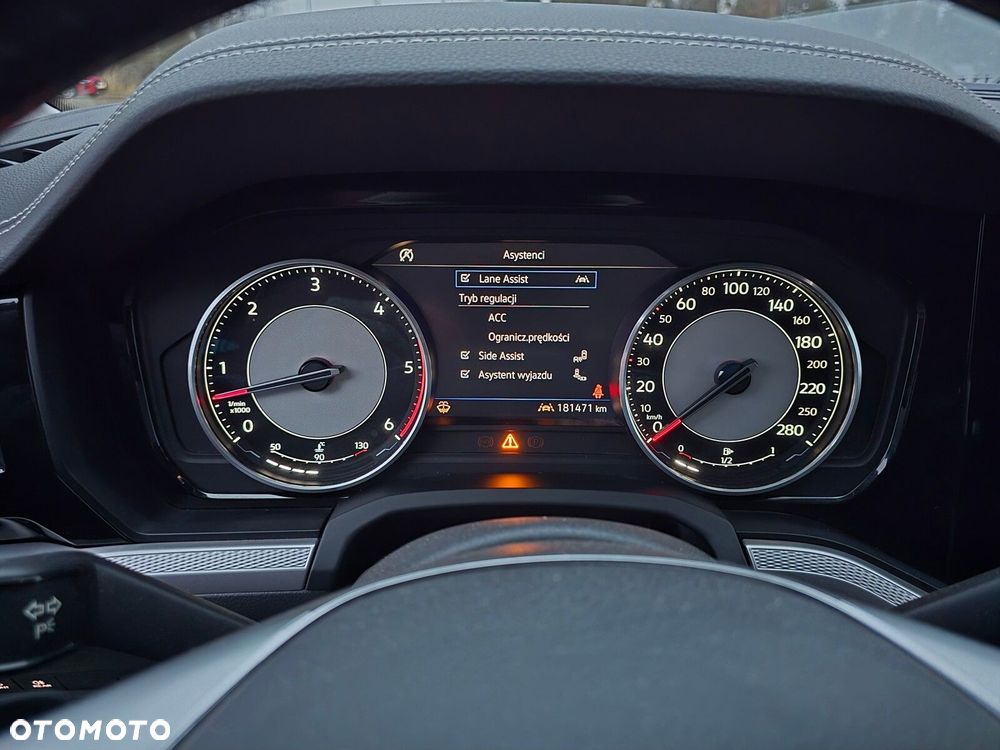 Volkswagen Touareg - 20