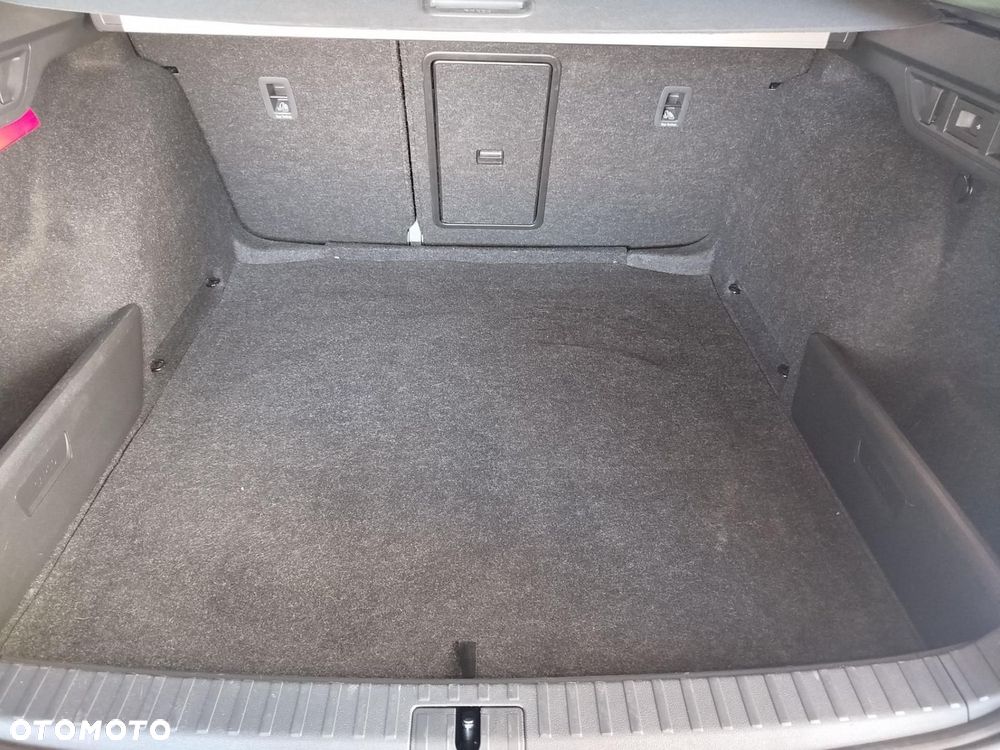 Skoda Octavia 2.0 TSI RS DSG - 24