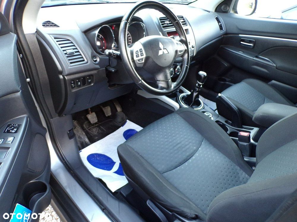 Mitsubishi ASX - 19