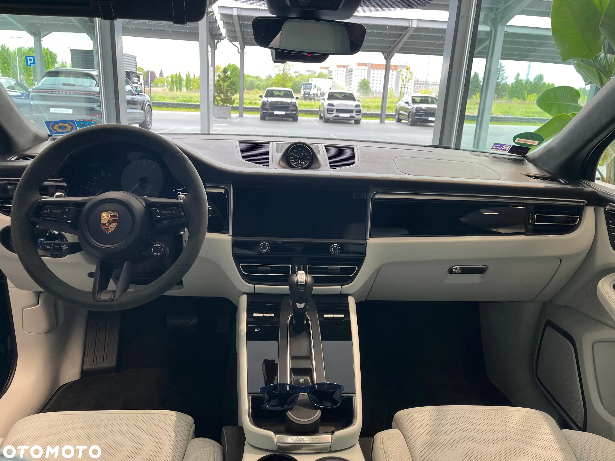 Porsche Macan S - 23