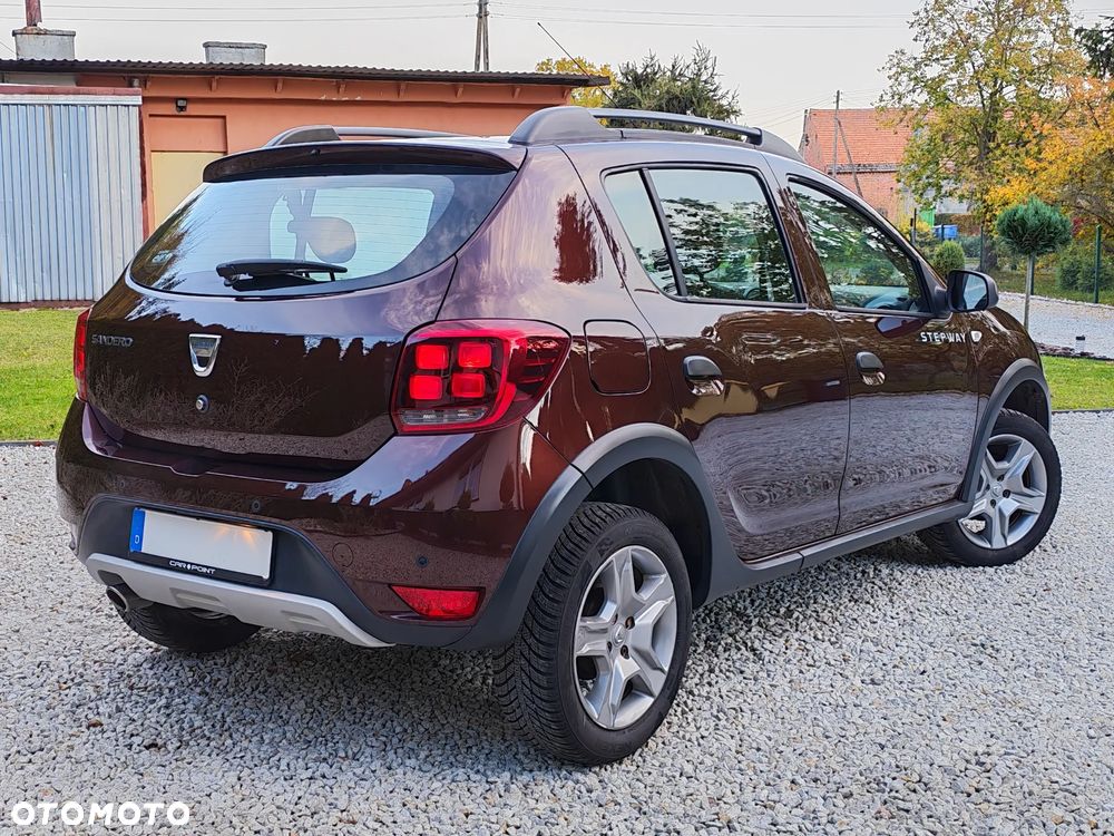 Dacia Sandero Stepway 0.9 TCe Laureate S&S - 3