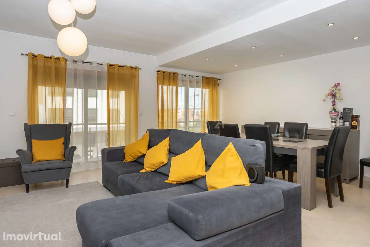 Montijo - Apartamento T3 c/Estacionamento e Varandas - Grande imagem: 3/38