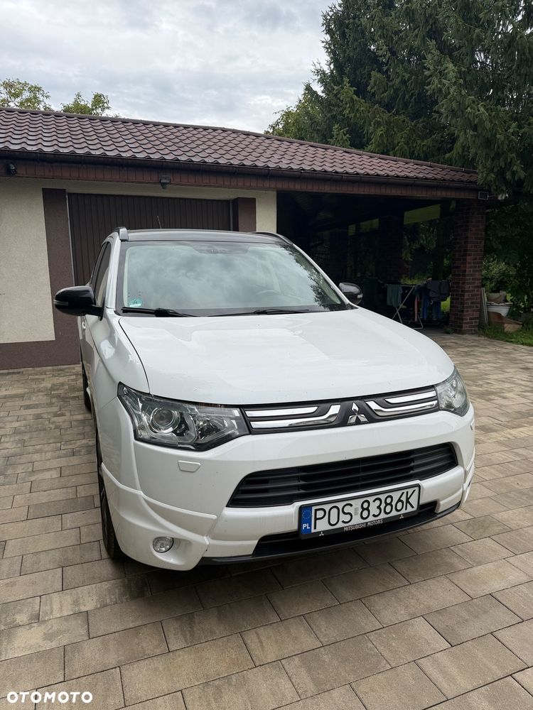 Mitsubishi Outlander 2.2 DID Intense - 29