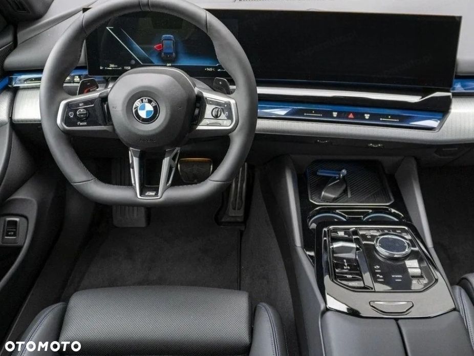 BMW Seria 5 520d xDrive mHEV M Sport - 11