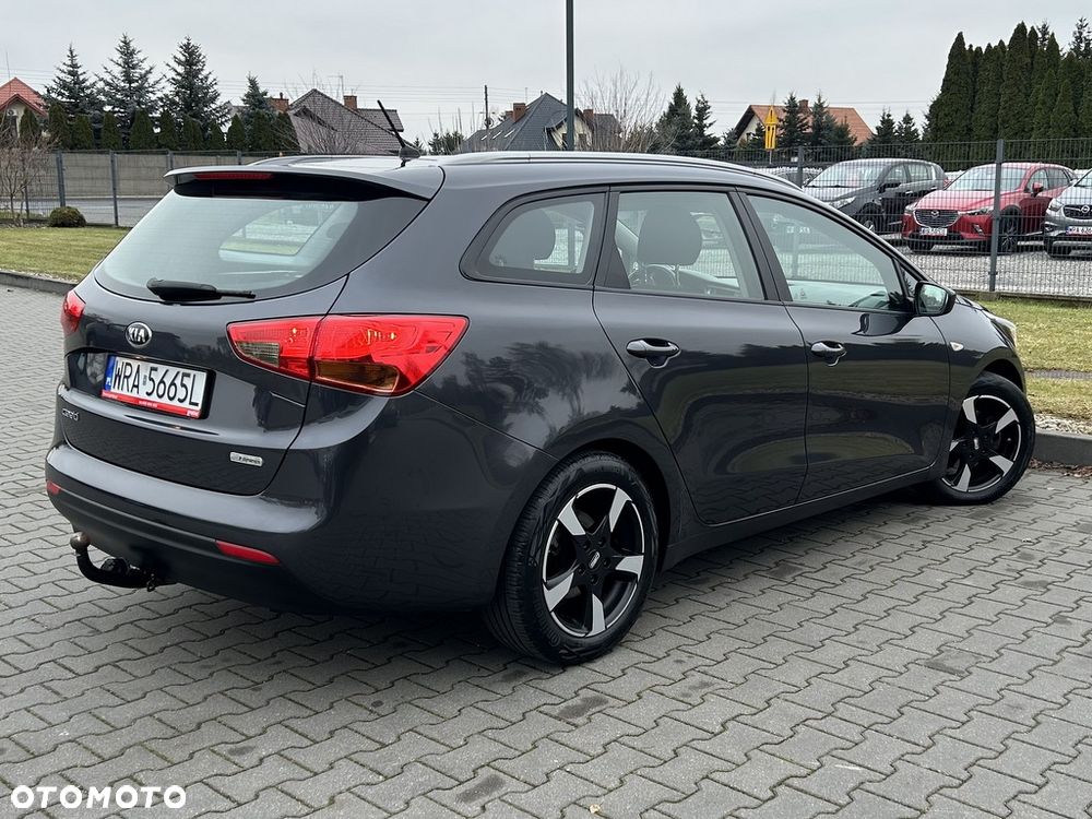 Kia Ceed 1.6 CRDi 136 ISG Edition 7 - 20