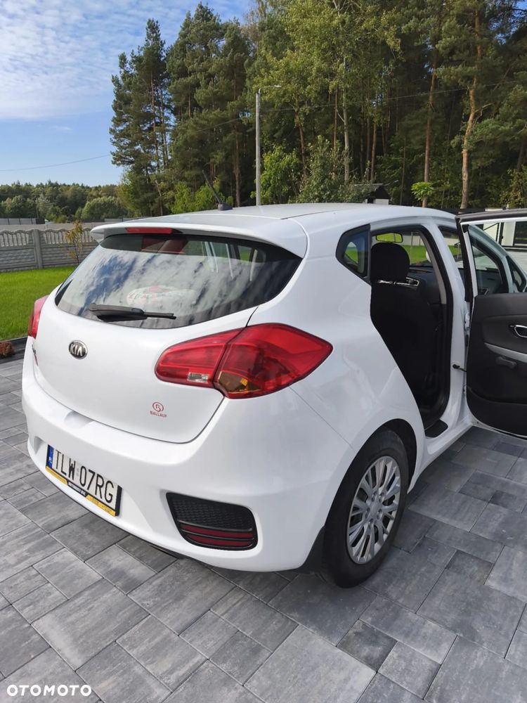 Kia Ceed Cee'd 1.4 L - 15