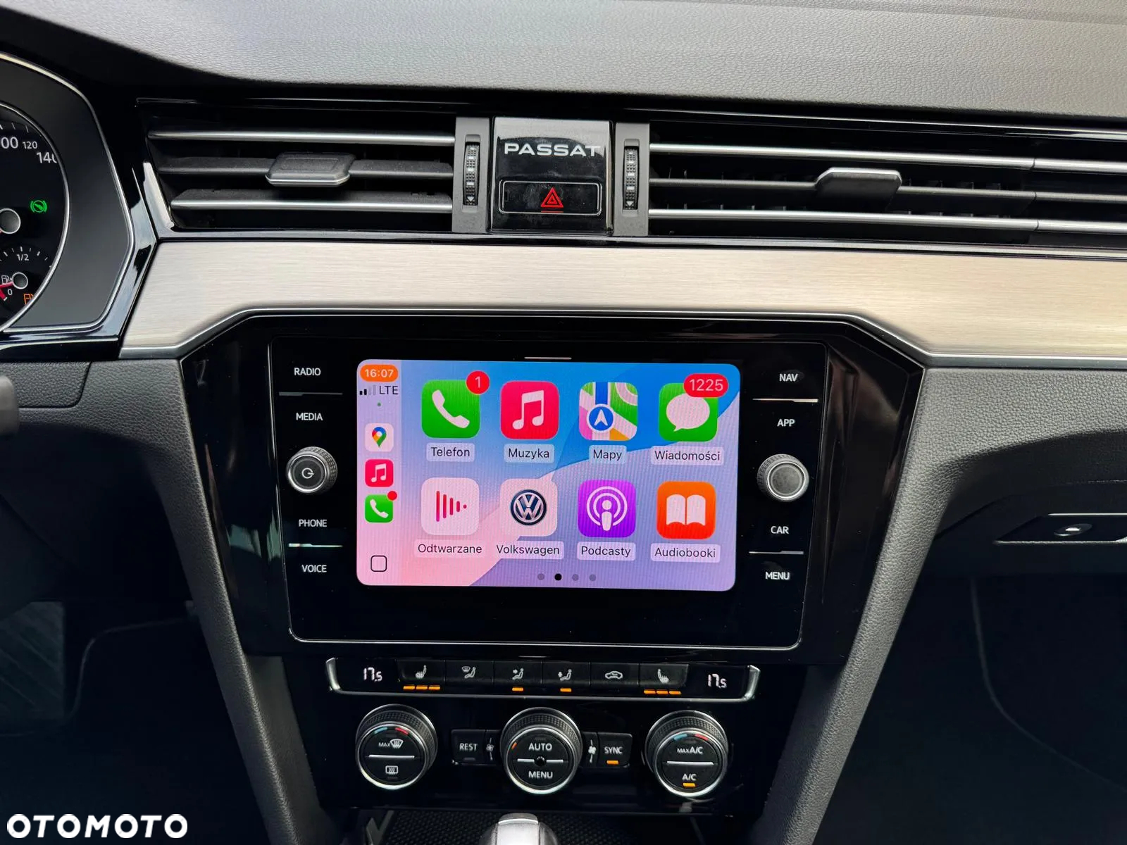 Volkswagen Passat 2.0 TSI Elegance DSG - 25