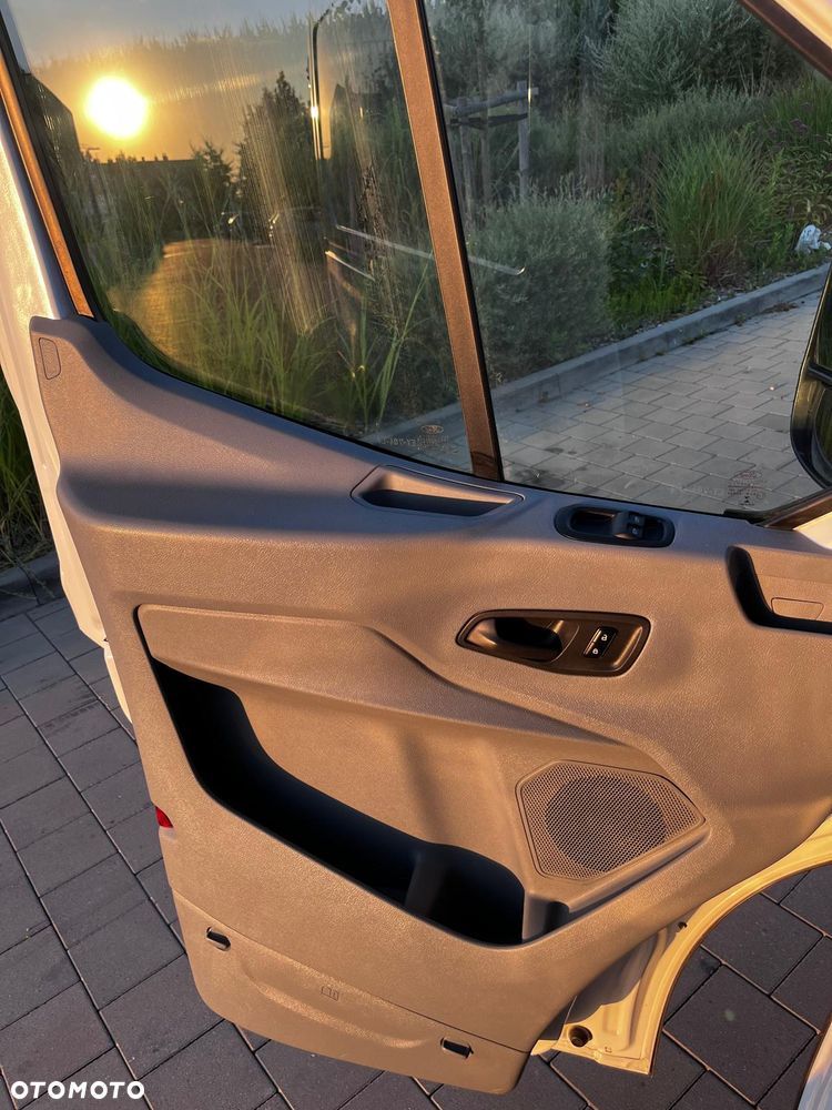 Ford Transit - 8