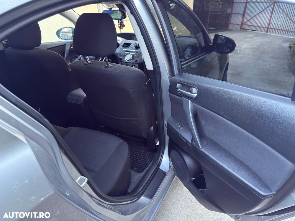 Mazda 3 2.0 MZR DISI Exclusive-Line - 16