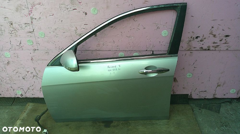HONDA ACCORD VII DRZWI PRZEDNIE LEWE NH623M