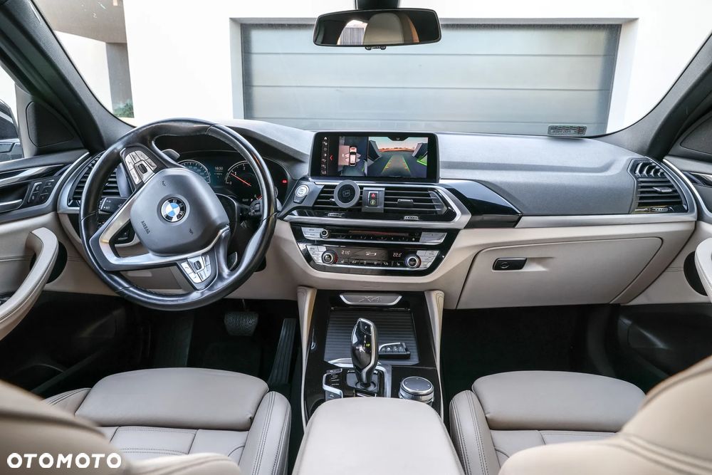 BMW X4 xDrive20d xLine - 9