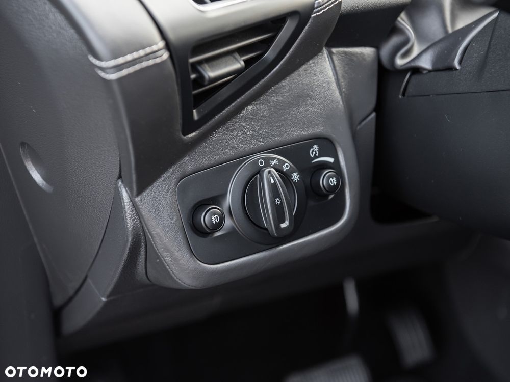 Ford Kuga 2.0 TDCi 4x4 Vignale - 19