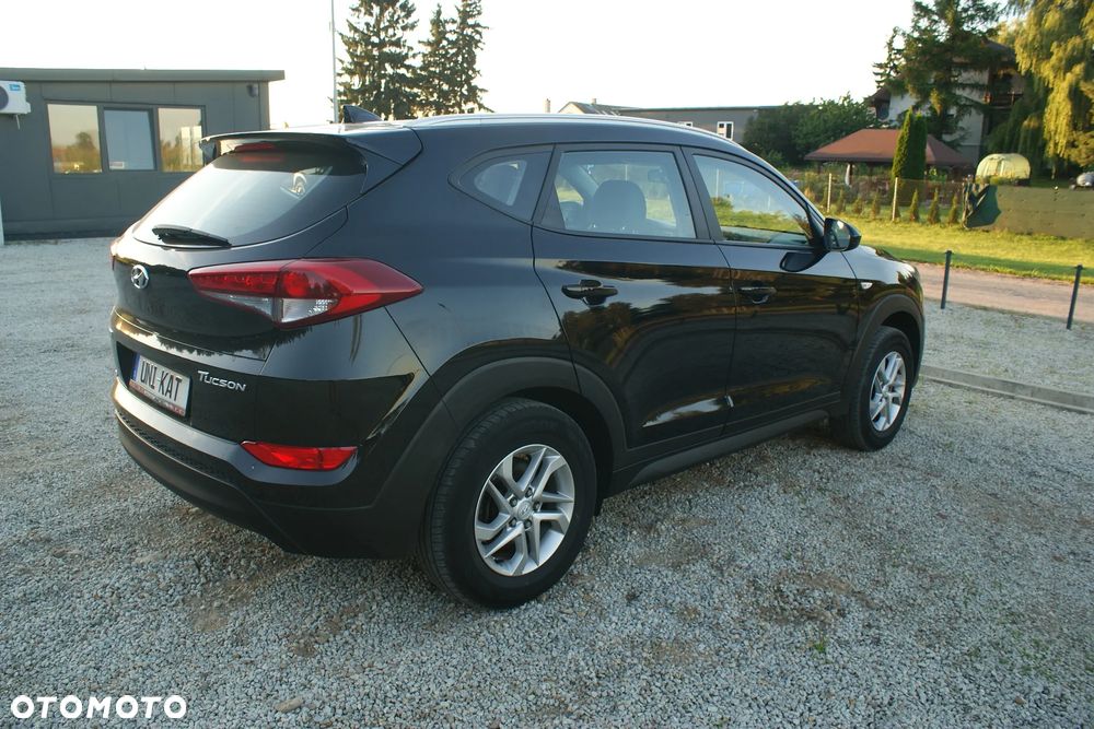 Hyundai Tucson 1.6 GDi 2WD Pure - 24