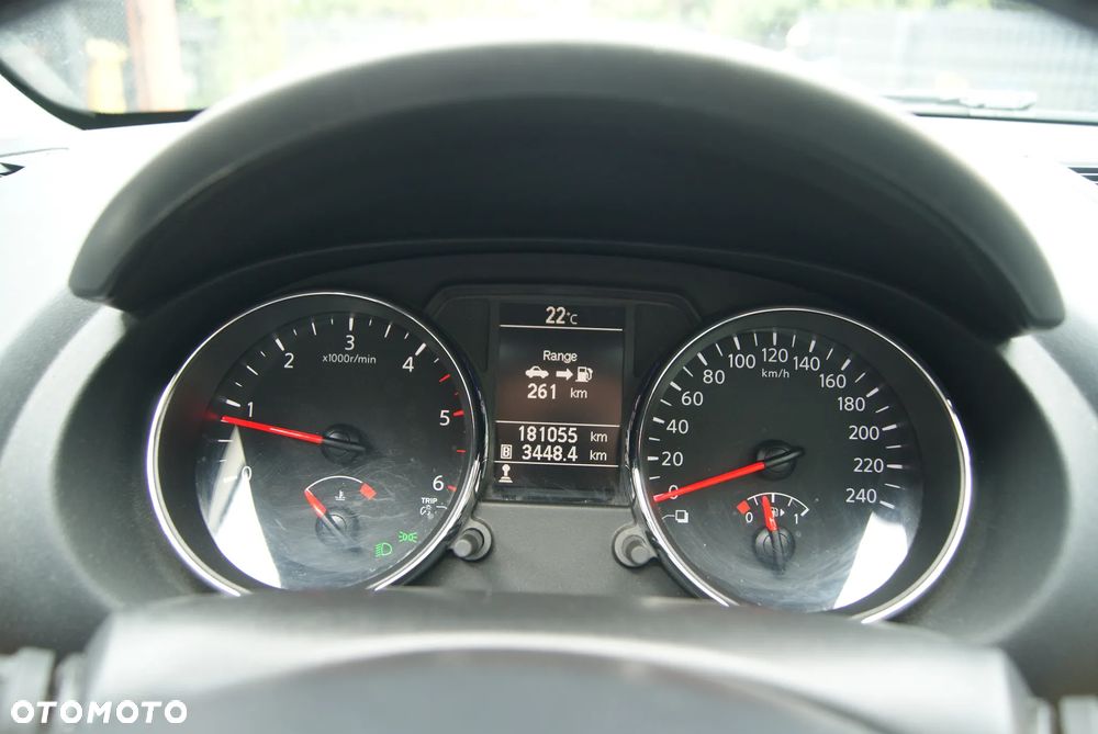 Nissan Qashqai 1.6 dCi DPF Start/Stop tekna - 14