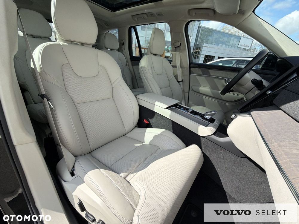 Volvo XC 90 - 17