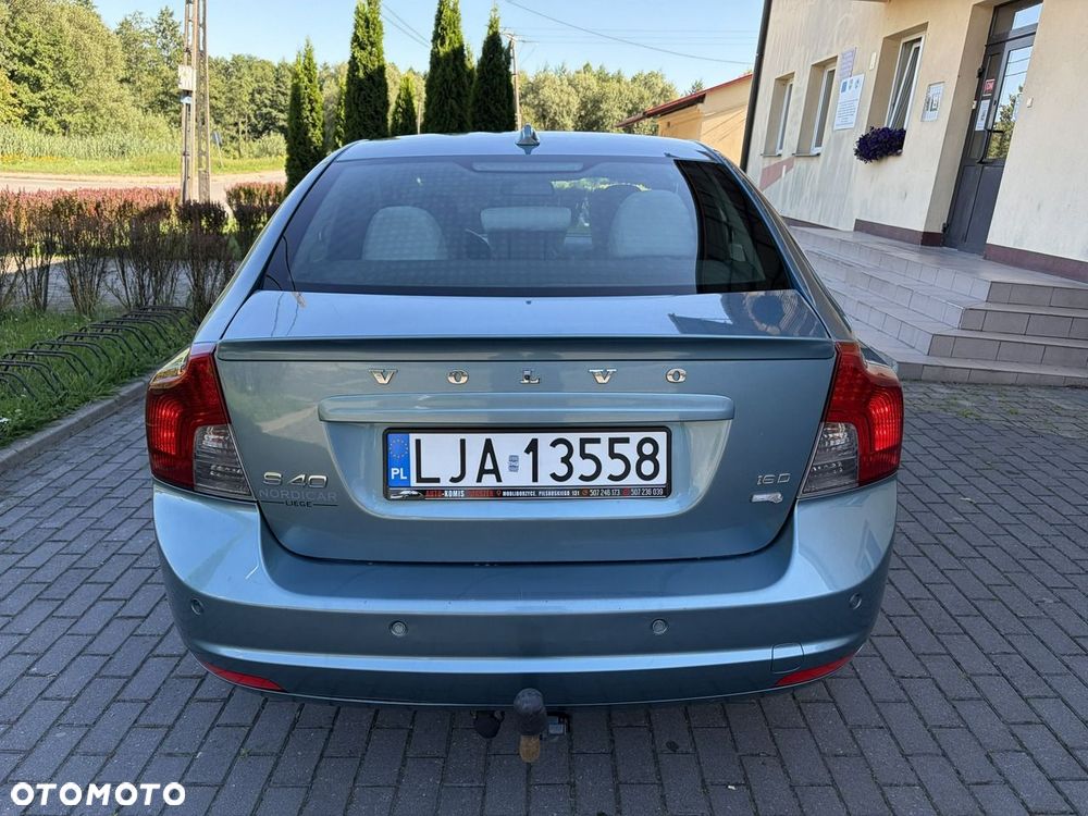 Volvo S40 - 4