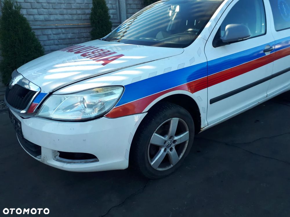 SKODA OCTAVIA II LIFT KOMBI 08-13 1.9 TDI KRATKA NAWIEWU PRAWA LEWA ŚRODKOWA - 6